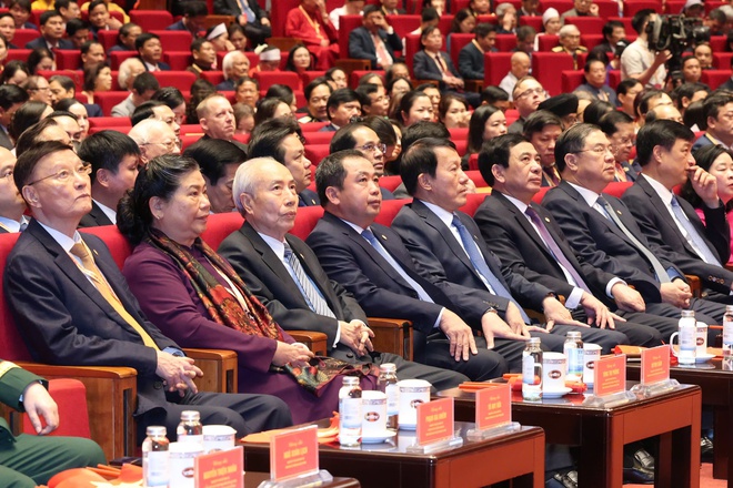 Khai mạc Đại hội MTTQ Việt Nam lần thứ XI: "Đoàn kết - Dân chủ - Đổi mới - Sáng tạo - Phát triển"- Ảnh 3.