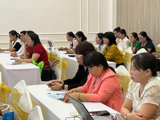 Nâng cao năng lực hỗ trợ phụ nữ khởi nghiệp và quản lý nguồn vốn ủy thác cho cán bộ phụ nữ khu vực miền Nam- Ảnh 2. Nâng cao năng lực hỗ trợ phụ nữ khởi nghiệp và quản lý nguồn vốn ủy thác cho cán bộ phụ nữ khu vực miền Nam- Ảnh 2.