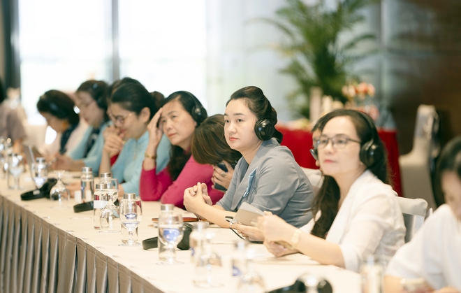 Nữ lãnh đạo nhân văn, thấu cảm trong thời đại AI- Ảnh 2.