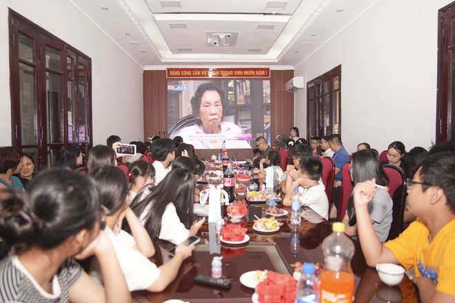 Báo Phụ nữ Việt Nam tổ chức "Vui Tết thiếu nhi" cho con em cán bộ, phóng viên, người lao động- Ảnh 10. Báo Phụ nữ Việt Nam tổ chức "Vui Tết thiếu nhi" cho con em cán bộ, phóng viên, người lao động- Ảnh 10.