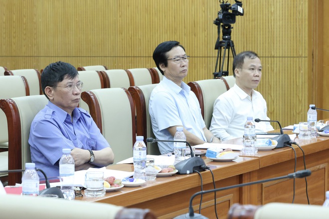 Nghiên cứu hoàn thiện cơ chế giám sát, phản biện xã hội của Mặt trận- Ảnh 4. Nghiên cứu hoàn thiện cơ chế giám sát, phản biện xã hội của Mặt trận- Ảnh 4.