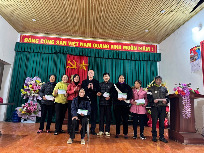 "Mong Mặt trận tiếp tục huy động hiệu quả các nguồn lực xã hội, chăm lo tốt hơn cho phụ nữ yếu thế"- Ảnh 1.