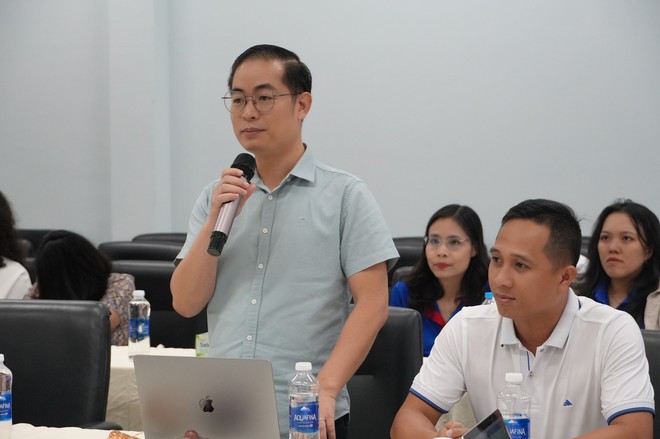 Thứ trưởng Bộ GD&ĐT Nguyễn Thị Quyên Thanh: “Báo chí là người bạn đồng hành tin cậy của ngành giáo dục”- Ảnh 5. Thứ trưởng Bộ GD&ĐT Nguyễn Thị Quyên Thanh: “Báo chí là người bạn đồng hành tin cậy của ngành giáo dục”- Ảnh 5.