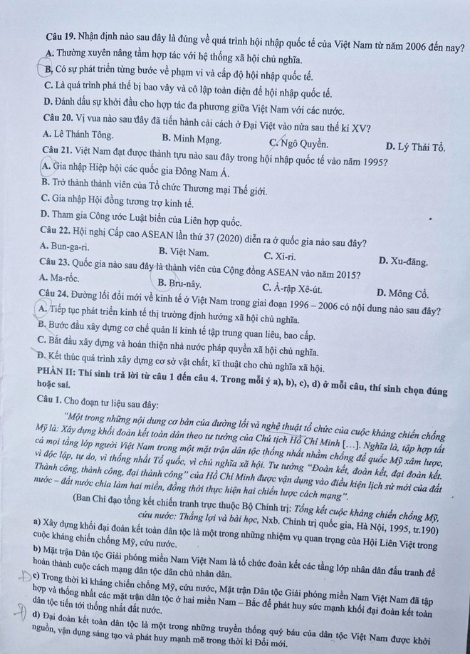 Kỳ thi tốt nghiệp THPT 2026: Nhận xét và gợi ý đáp án các môn tự chọn đầy đủ mã đề- Ảnh 30.