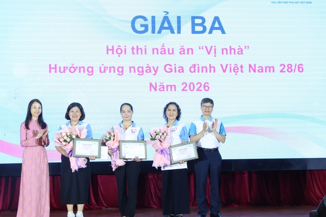 Những hình ảnh đáng nhớ tại Lễ Mít tinh hưởng ứng Ngày Gia đình Việt Nam 28/6 - Ảnh 36.