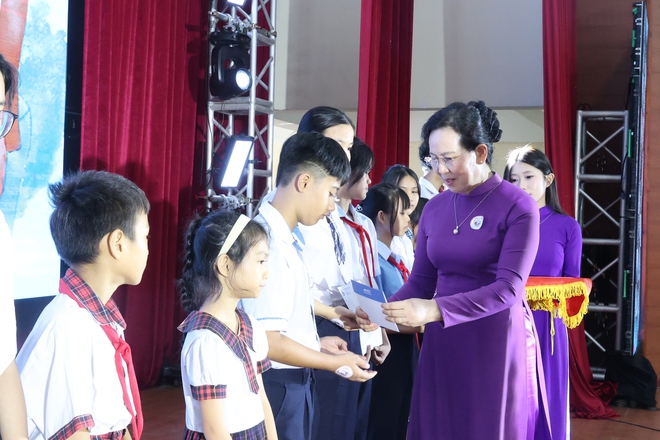 Những hình ảnh đáng nhớ tại Lễ Mít tinh hưởng ứng Ngày Gia đình Việt Nam 28/6 - Ảnh 18.