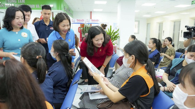 Công đoàn Thái Nguyên chăm lo đoàn viên từ gia đình đến hành trình làm mẹ- Ảnh 2.