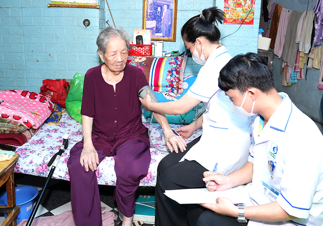 Kỷ niệm 50 năm thành phố mang tên Bác bằng những hoạt động ý nghĩa, nhân văn- Ảnh 7.