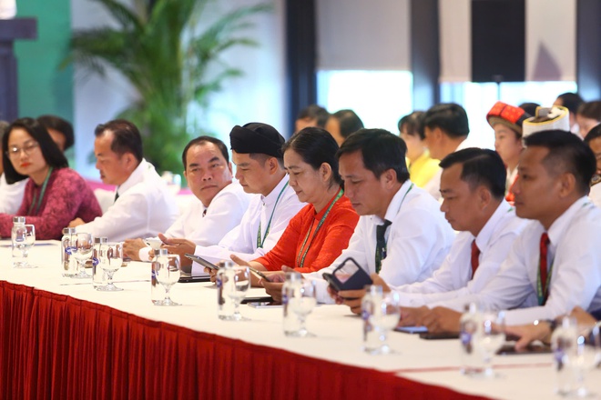 Đại hội Hội Nông dân Việt Nam lần thứ IX: Nhiều ý kiến thảo luận tâm huyết- Ảnh 5. Đại hội Hội Nông dân Việt Nam lần thứ IX: Nhiều ý kiến thảo luận tâm huyết- Ảnh 5.