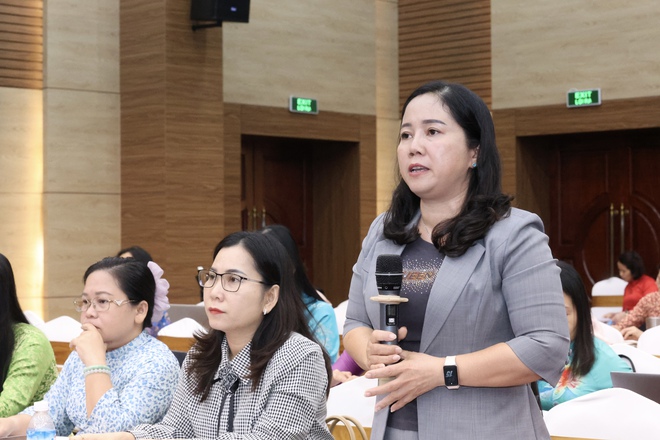 Những hình ảnh đẹp tại Hội nghị lần thứ 17 Ban Chấp hành TƯ Hội LHPN Việt Nam khóa XIII- Ảnh 8. Những hình ảnh đẹp tại Hội nghị lần thứ 17 Ban Chấp hành TƯ Hội LHPN Việt Nam khóa XIII- Ảnh 8.