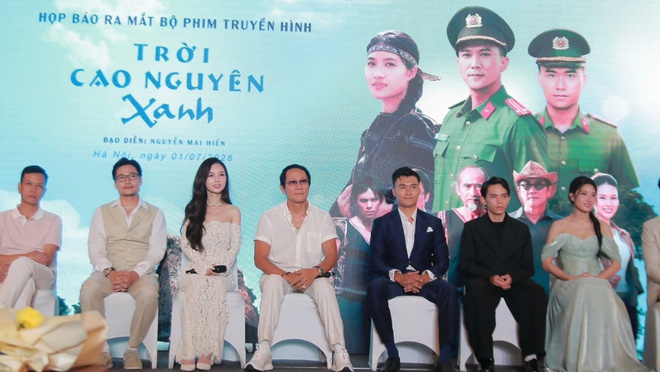 Bộ phim tái hiện những cuộc chiến thầm lặng của lực lượng an ninh- Ảnh 1.