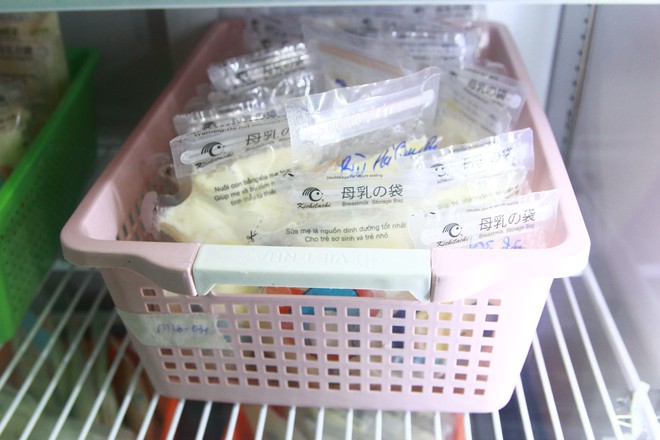"Phao cứu sinh" của cặp sinh non chỉ nặng 900g- Ảnh 3.