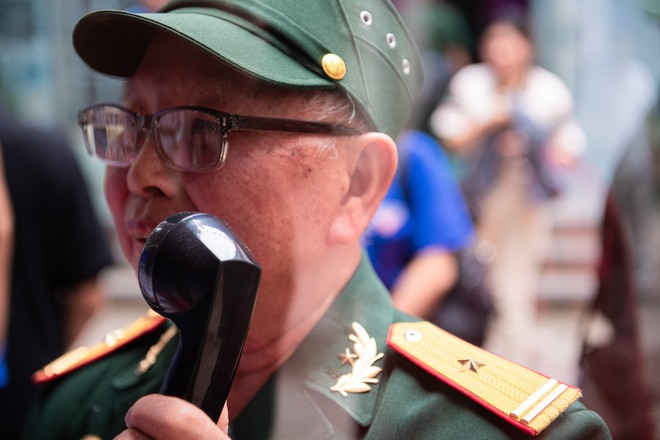 "Trên chiếc xe lăn": Thước phim tài liệu kết nối ký ức lịch sử với thế hệ trẻ- Ảnh 3.