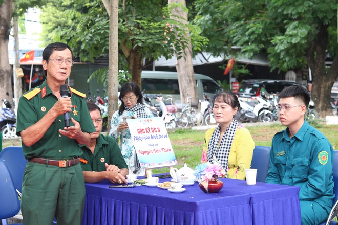 TPHCM: Xúc động chương trình giao lưu “Ký ức trao truyền” nhân ngày 27/7 - Ảnh 3.