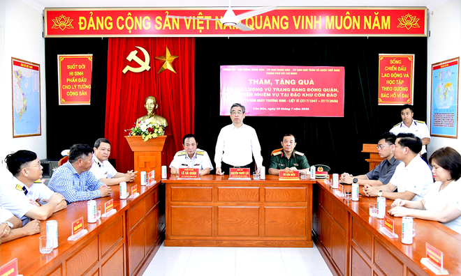 TPHCM: Mang tình cảm hậu phương, ươm mầm Đại đoàn kết tại Côn Đảo- Ảnh 3.