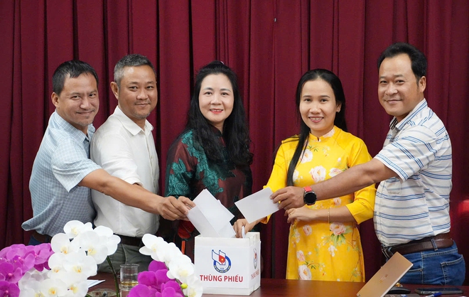 Đại hội Chi hội Nhà báo Báo Phụ nữ Việt Nam: Đoàn kết, kỷ cương, đổi mới, sáng tạo và phát triển bền vững- Ảnh 19.