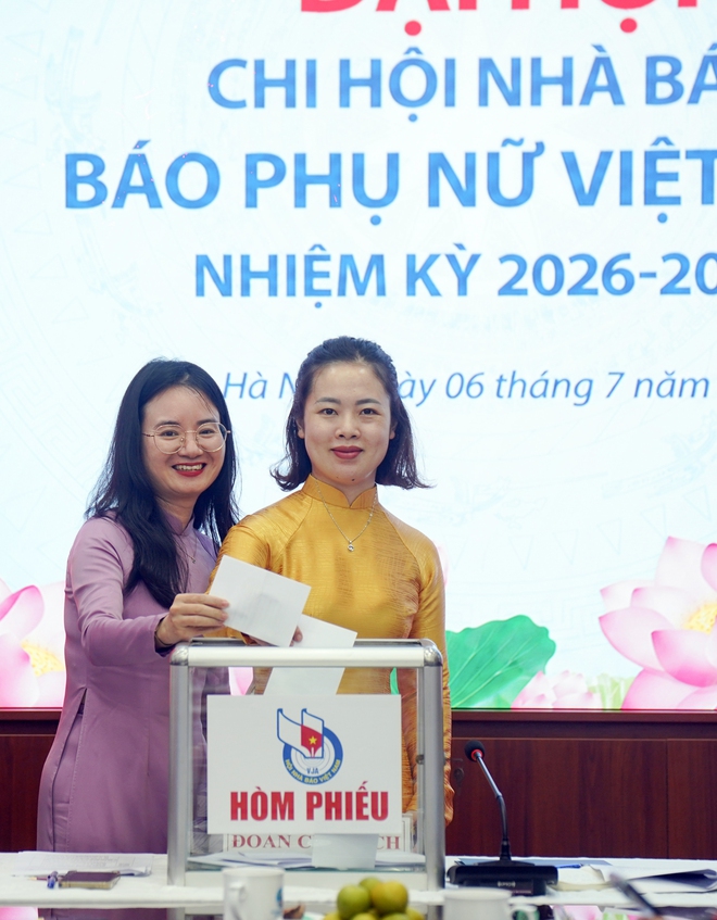Đại hội Chi hội Nhà báo Báo Phụ nữ Việt Nam: Đoàn kết, kỷ cương, đổi mới, sáng tạo và phát triển bền vững- Ảnh 17.
