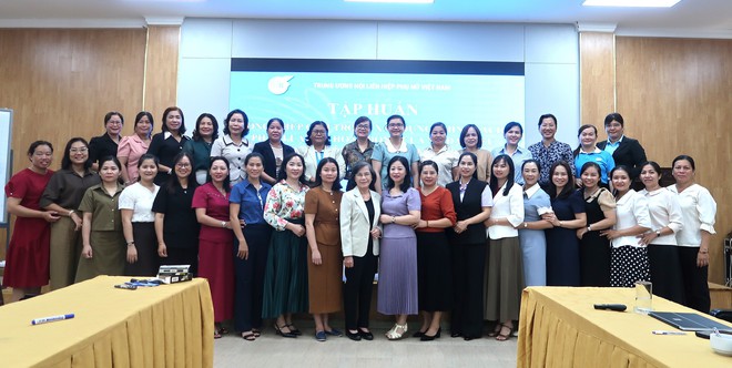 Gần 90 nữ đại biểu HĐND phía Nam được trang bị kỹ năng lồng ghép giới trong xây dựng chính sách- Ảnh 6.
