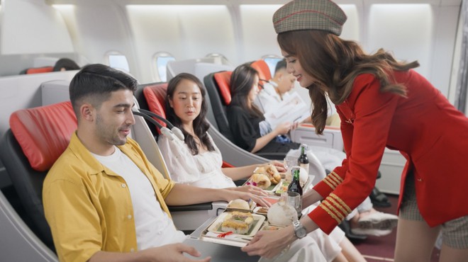 Vietjet được hành khách toàn cầu bình chọn “Hãng hàng không được yêu thích” và “Đồng phục tiếp viên đẹp nhất” - Ảnh 9.
