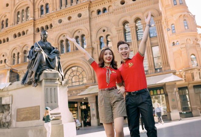 Vietjet được hành khách toàn cầu bình chọn “Hãng hàng không được yêu thích” và “Đồng phục tiếp viên đẹp nhất” - Ảnh 2.