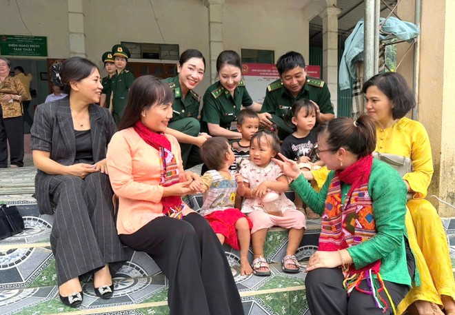 Hội LHPN TPHCM trao sinh kế, tiếp sức người dân vùng biên giới Nghệ An- Ảnh 4.