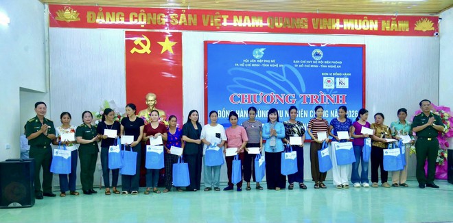 Hội LHPN TPHCM trao sinh kế, tiếp sức người dân vùng biên giới Nghệ An- Ảnh 5.