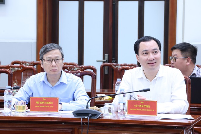 Họp hội đồng sơ khảo Giải Báo chí “Vì sự nghiệp Đại đoàn kết toàn dân tộc” lần thứ XVII - Ảnh 2.