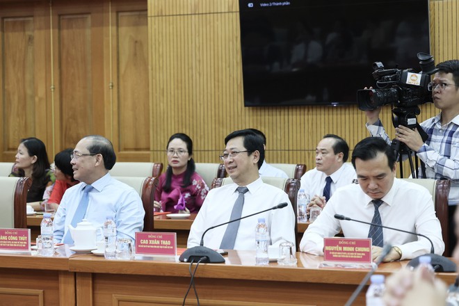 Đưa công tác dân vận về "ngôi nhà chung" của khối đại đoàn kết toàn dân tộc - Ảnh 9.