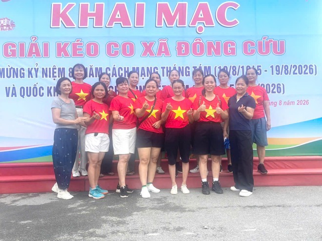 Phụ nữ Bắc Ninh góp phần tạo không khí đoàn kết, vui tươi ở các khu dân cư mừng ngày Quốc khánh- Ảnh 2.