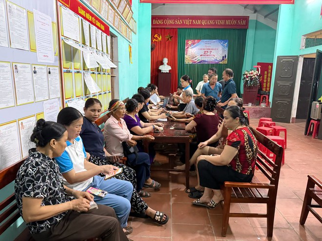 “100 ngày tháo gỡ điểm nghẽn chuyển đổi số": Kỳ 2 - “Người dẫn đường” trên không gian số- Ảnh 3.