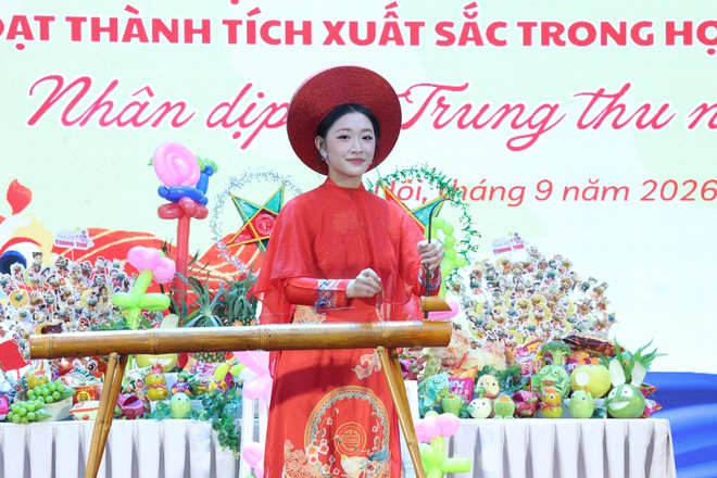 TƯ Hội LHPN Việt Nam vui đón Tết Trung thu 2026 và tuyên dương khen thưởng đầu năm học mới- Ảnh 8.