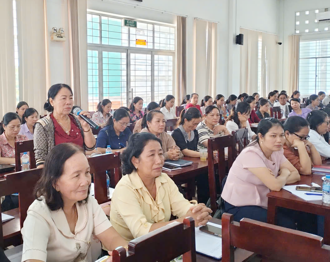 Vĩnh Long: Mở 9 lớp bồi dưỡng cho cán bộ Hội cơ sở, cụ thể hóa nghị quyết vào thực tiễn- Ảnh 2.
