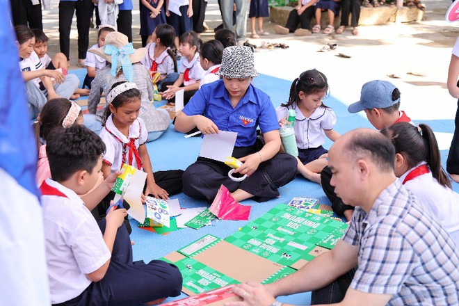 Gần 300.000 sản phẩm dinh dưỡng Vinamilk cùng trẻ em cả nước đón Trung thu - Ảnh 7.