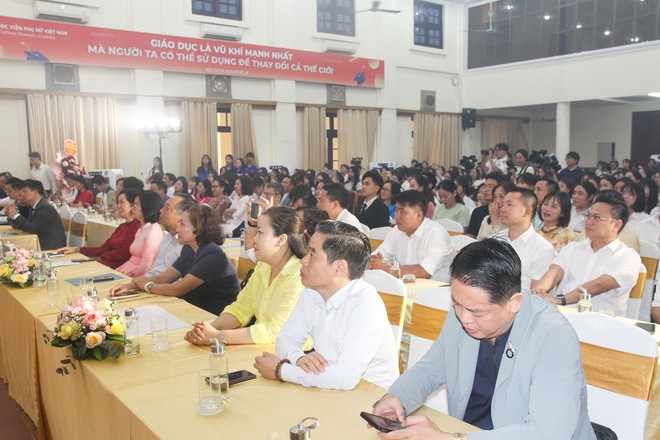 Học viện Phụ nữ Việt Nam khai giảng năm học mới, chào đón hơn 2.500 tân sinh viên- Ảnh 2.
