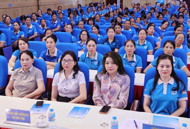 Hội LHPN tỉnh thanh hóa phát động hưởng ứng Chiến dịch Làm cho thế giới sạch hơn - Ảnh 3.