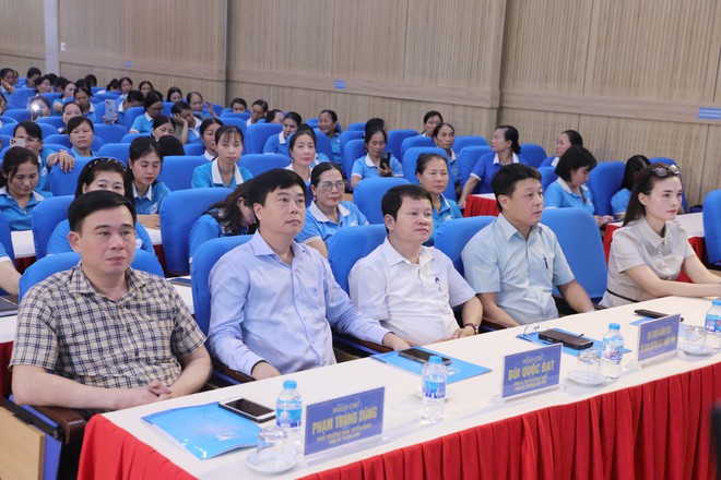 Hội LHPN tỉnh thanh hóa phát động hưởng ứng Chiến dịch Làm cho thế giới sạch hơn - Ảnh 2.