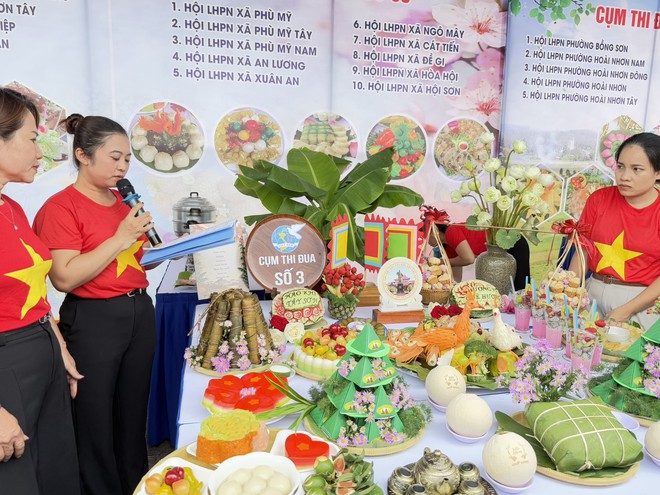 Hơn 70 thí sinh tranh tài tại Hội thi “Mâm bánh dâng Vua” tỉnh Gia Lai - Ảnh 8.