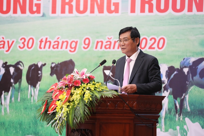 Ông Trần Quang Trung, Chủ tịch Hiệp hội sữa Việt Nam phát biểu khai mạc Hội nghị