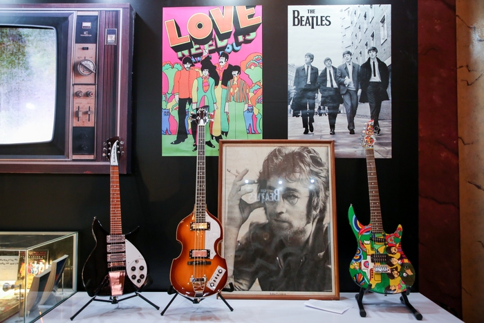 Một góc triển lãm &quot;Love the Beatles&quot;
