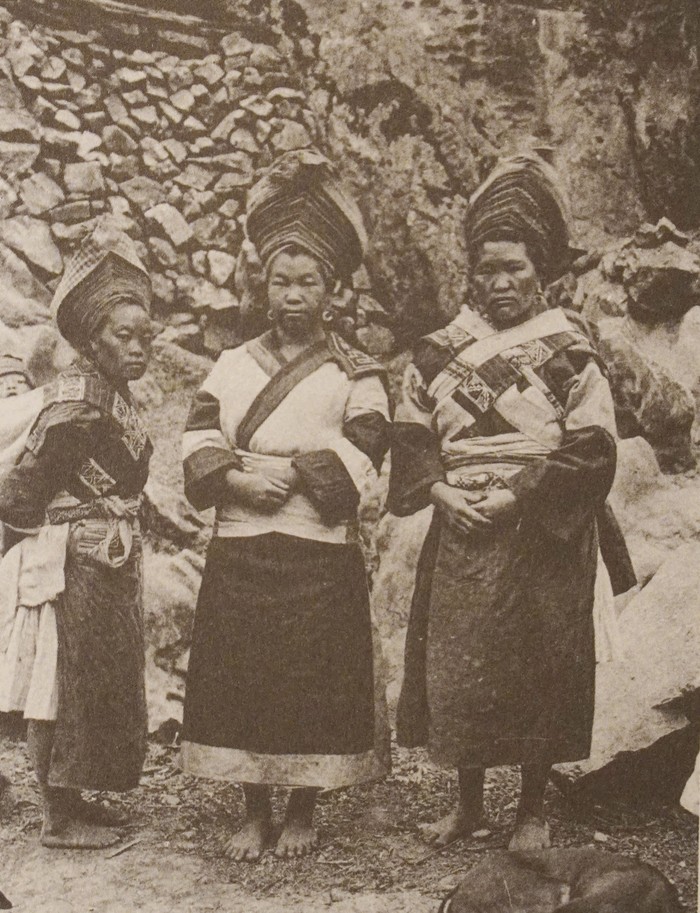 Những hình ảnh chân thực về phụ nữ dân tộc thiếu số ở Việt Nam cuối thế kỷ XIX - đầu thế kỷ XX - Ảnh 11.