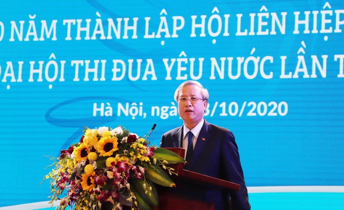 Kỷ niệm 90 năm thành lập, Hội LHPN Việt Nam đón nhận Huân chương Lao động hạng Nhất - Ảnh 2.