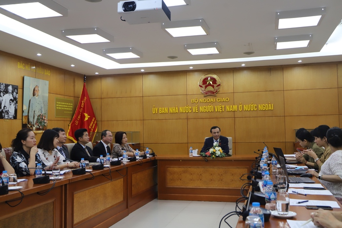 Ngân hàng Thế giới: Kiều hối về Việt Nam đạt 15,686 tỷ USD, tương đương 5,8% GDP năm 2020 - Ảnh 2.