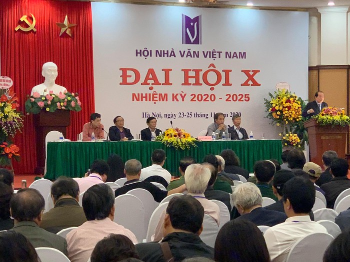 Gần 600 đại biểu dự Đại hội Hội Nhà văn Việt Nam lần thứ X - Ảnh 1.