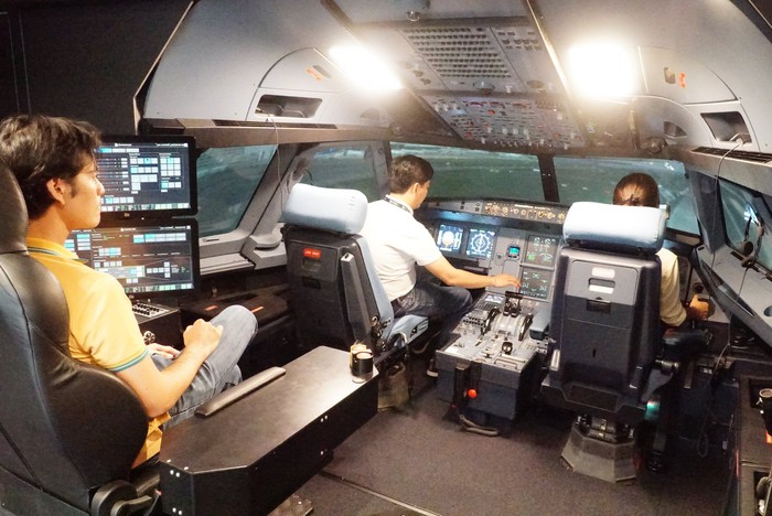 Độc đáo tour trải nghiệm làm phi công lần đầu xuất hiện ở Việt Nam - Ảnh 5.