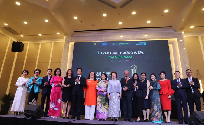 Trao quyền cho phụ nữ: Vinh danh 9 doanh nghiệp được nhận giải thưởng WEPs của UN Women - Ảnh 3.