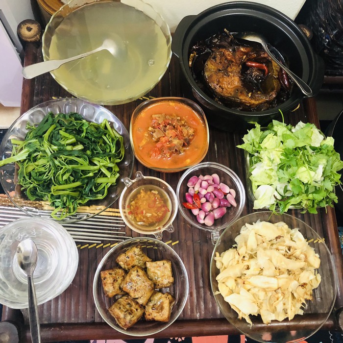 Muốn mang lại giá trị truyền thống cho mâm cơm gia đình Việt - Ảnh 2.