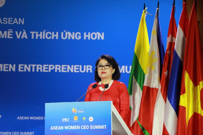 Thúc đẩy chuyển đổi số và phục hồi toàn diện cho doanh nghiệp nữ ASEAN - Ảnh 2.