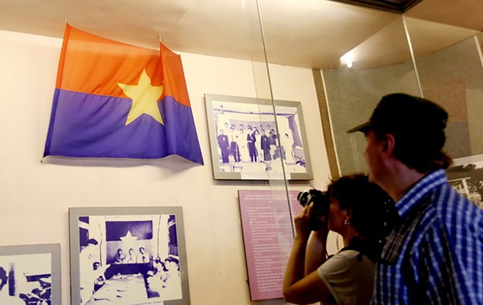 Gặp người phụ nữ từng may cờ Mặt trận Dân tộcGiải phóng miền Nam Việt Nam - Ảnh 2.