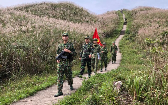 Nóng” Tình Hình Nhập Cảnh Trái Phép, Bộ Đội Biên Phòng Bắc Xa Gác Nỗi Nhớ  Nhà, Chốt Chặt Biên Giới Xứ Lạng » Báo Phụ Nữ Việt Nam