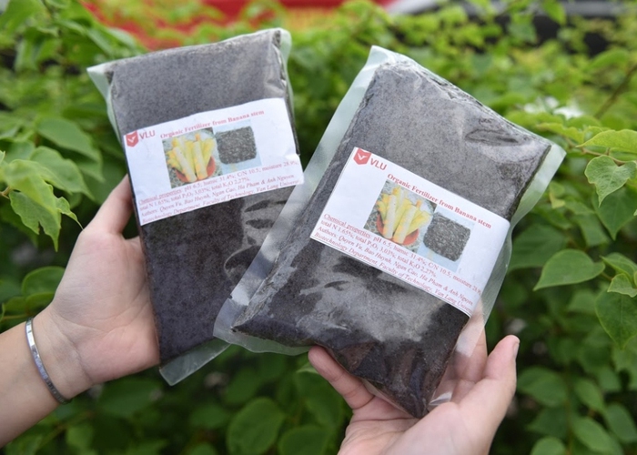 Sau túi giấy, túi vải, túi mây…Sài Gòn vừa có thêm túi cây chuối chịu lực tốt - Ảnh 3.